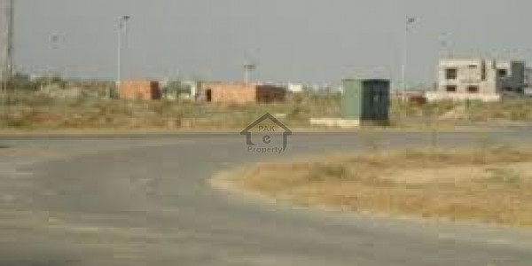 Bani Gala,5 Kanal- Plot Is Available For Sale