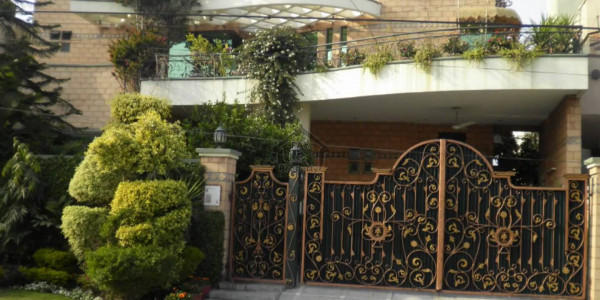 10 Marla House Is Available For Sale In National Police Foundation