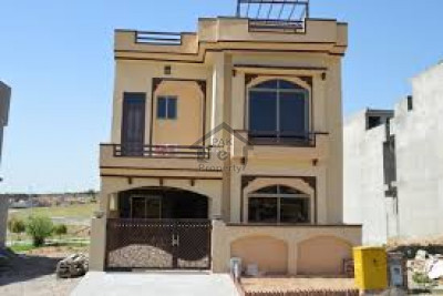 Khan Colony, 2 Marla House For Sale