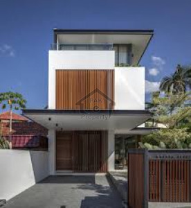 Pakistan Town-9 Marla-House Is Available For Sale In Islamabad