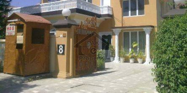 Lower Portion Available For Rent