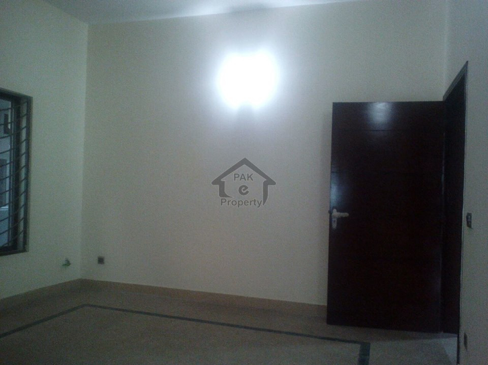 10 Marla house for Sale in DHA Phase II