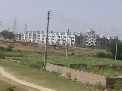 4 Kanal Farm House Land In Gulberg Greens Block B  Islamabad .