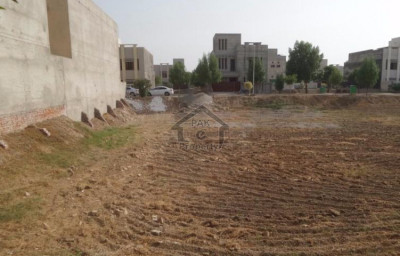 MPCHS - Block C1, 8 Marla Plot Main Double Road For Sale