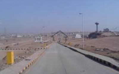 Bahria Town - Johar Block, 10 marla Plot For Sale