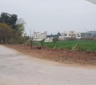 Shah Khawar Town, - 3.5 Marla  - Plot for sale..