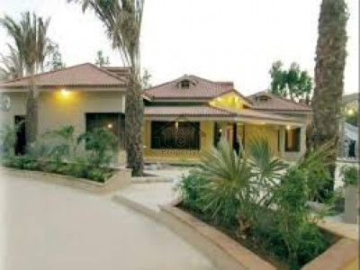 Johar Town Phase 1 - Block F, - 1 Kanal -  House Is Available For Sale.