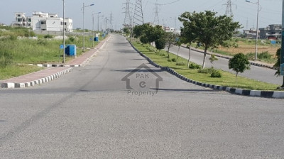 Park View Villas, - 5 Marla - Plot for sale.