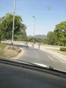 F-6/1 HOUSE FOR SALE