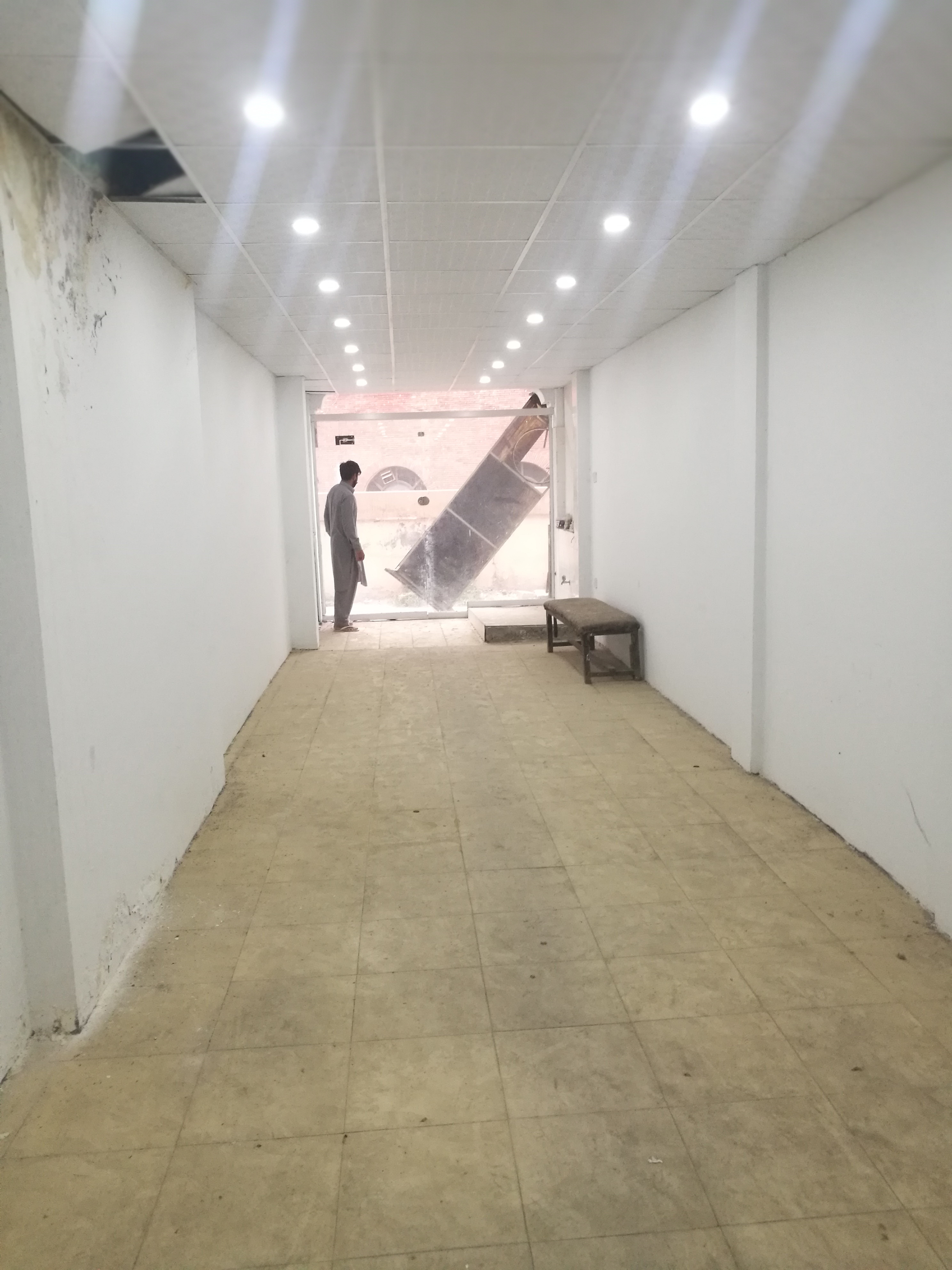 shop for sale in F10