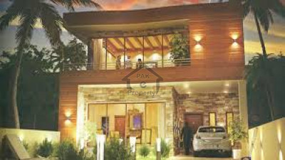 Poonch Road, - 8.5 Marla - House Is Available For Sale .