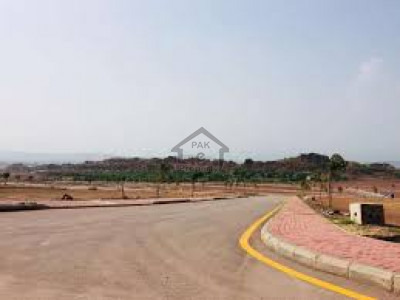 Bahria Enclave - Sector G, - 8 Marla - Plot No 11 For Sale .