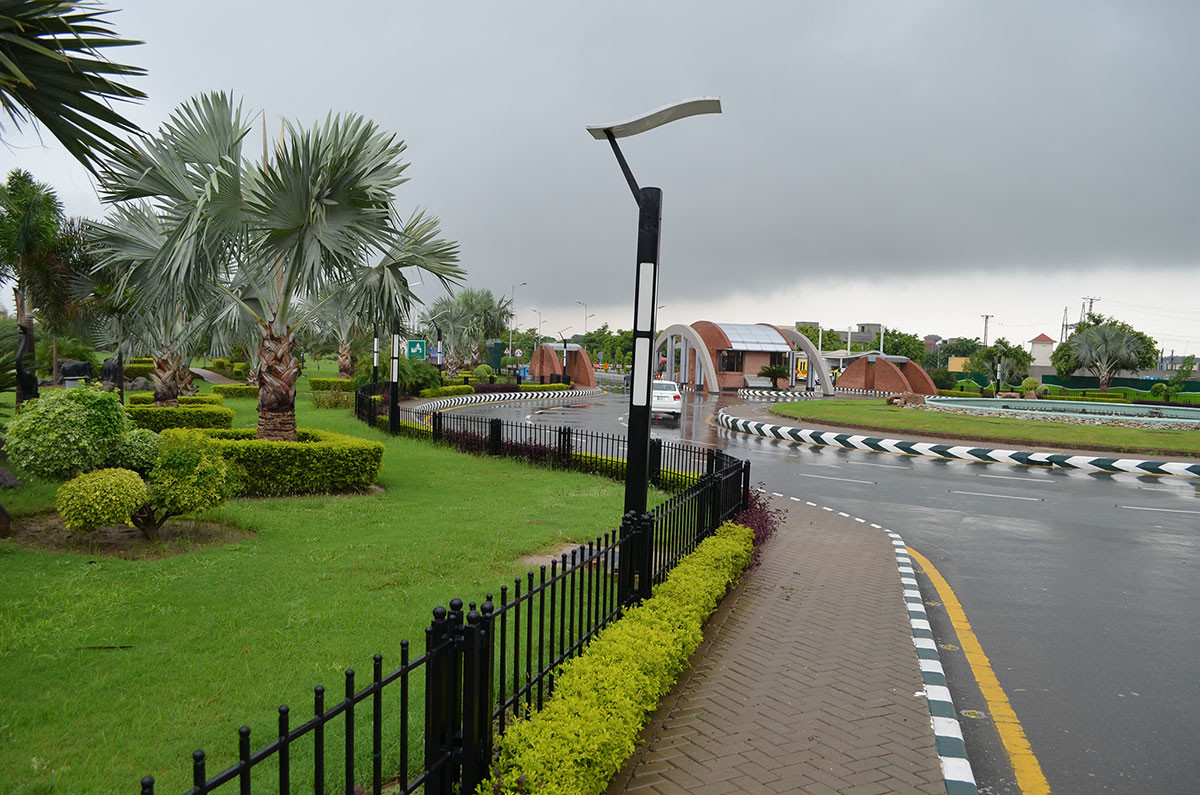 AMAZING DEAL OF BAHRIA TOWN LAUNCH 22 JUNE COMINGSOON