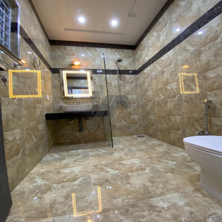 10 Marla House For Sale In Bahria Town Lahore Near Eiffel tower.