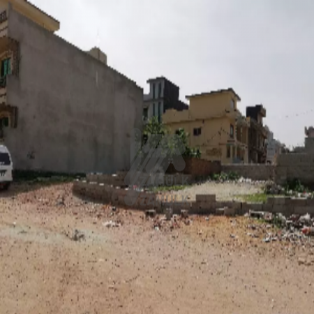 H-13 6 Marla Possession able Plot For sale Top Location