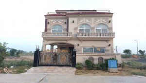 12.4 Marla House For Rent In I-8/4