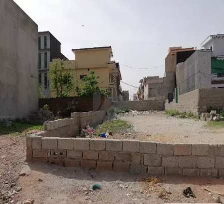 5 Marla Plot For Sale In Lake City - Sector M7 - Block C4
