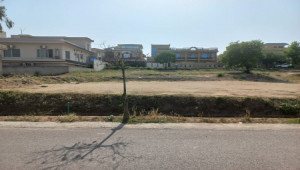 2 Kanal Plot For Sale In DHA Phase 5