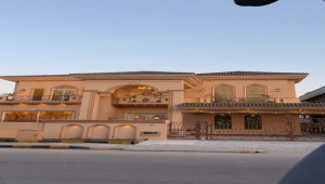 25 Marla House For Sale In Bahria Town Phase 7