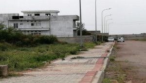 Corner Plot For Sale Street # 35 Park Enclave 1