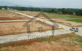 DHA 2 Sector D Tipu Boulevard - North Commercial 4 Marla Plot