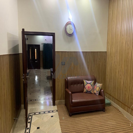 10.5 Marla House For Sale In Khyaban No 1 Faisalabad