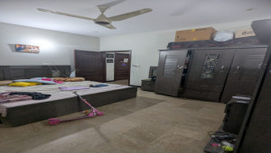 Ideal Investment: Building with 2 Shops & 3 Apartments – Saadi Town Block 3