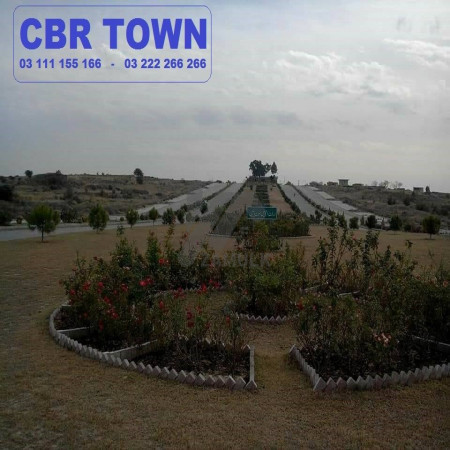 CBR Town 5 Marla plot for sale. all dues clear possession plot