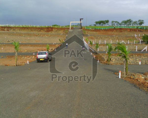 30x70 Corner Plot For Sale Sector D17